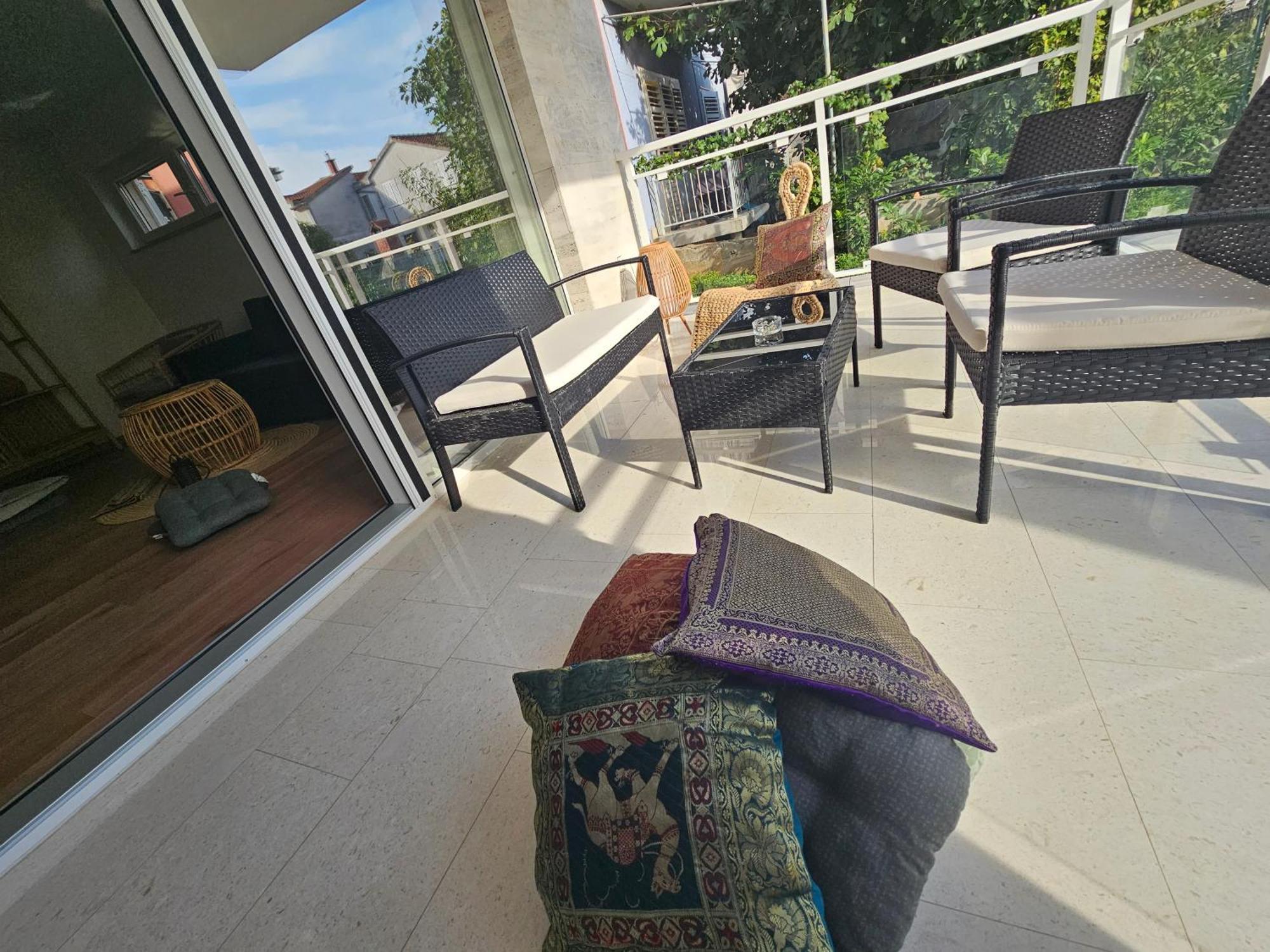 Vila Regina Apartment Rex With Swimming Pool Jezera Esterno foto