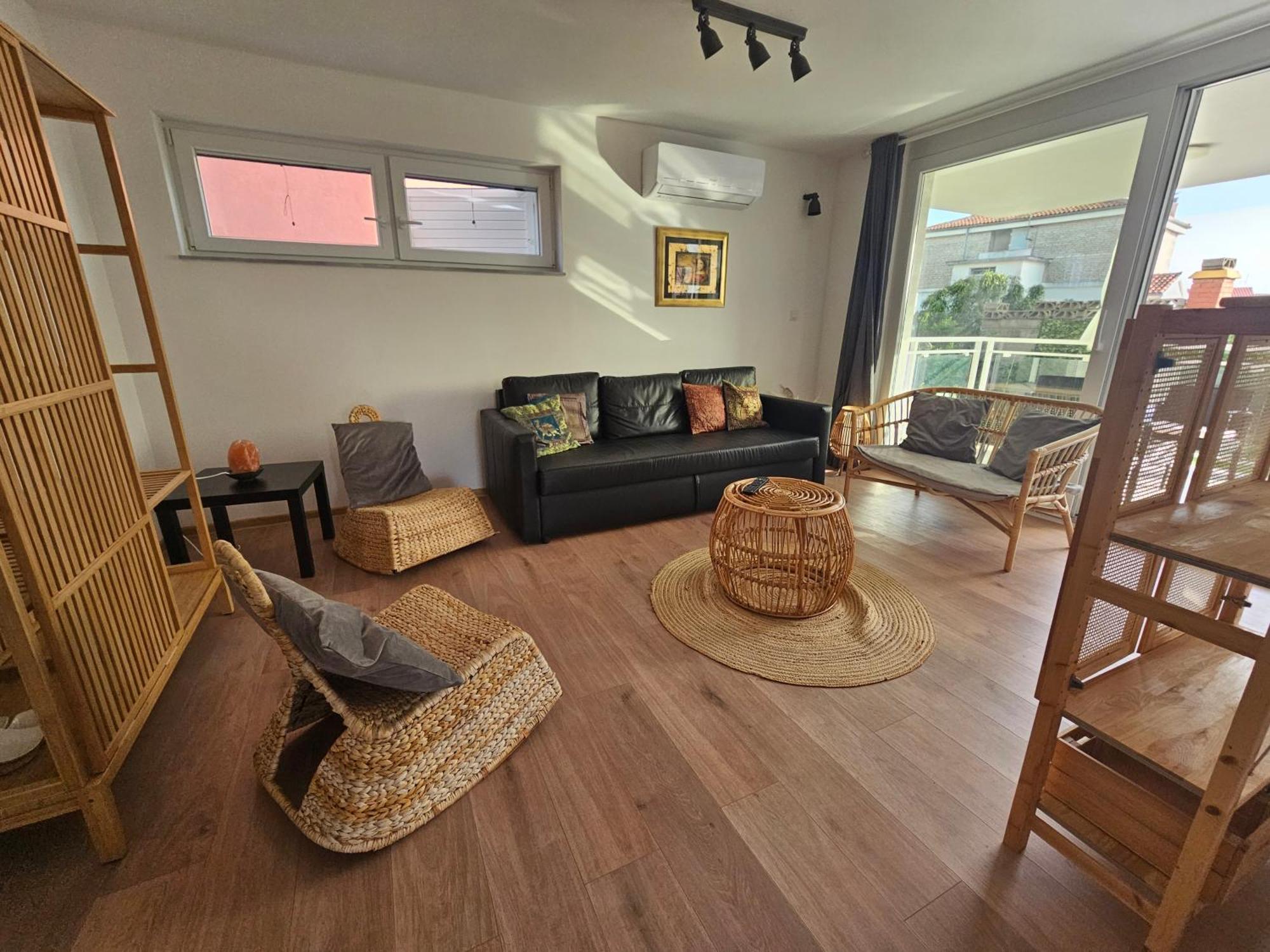 Vila Regina Apartment Rex With Swimming Pool Jezera Esterno foto