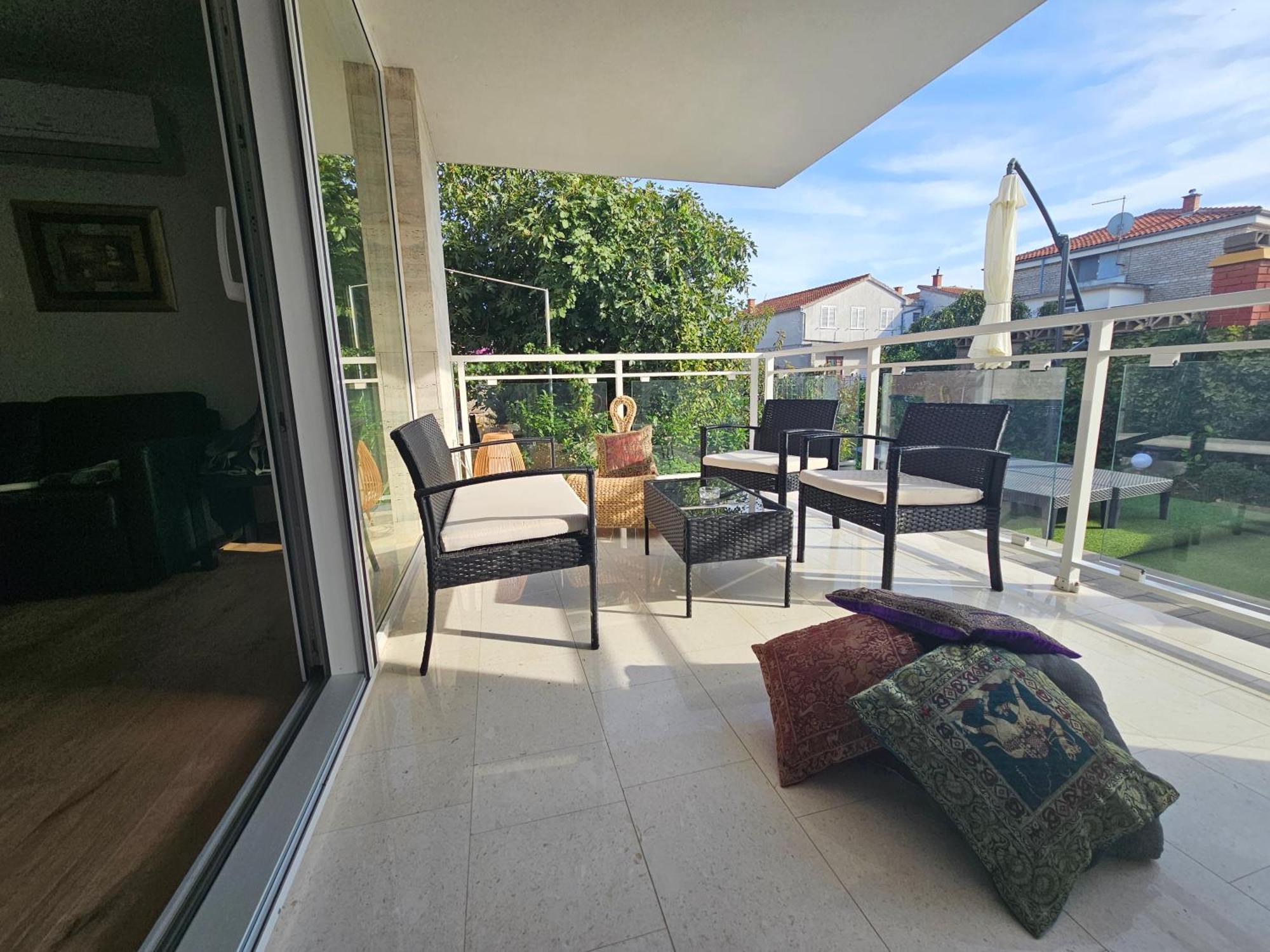 Vila Regina Apartment Rex With Swimming Pool Jezera Esterno foto