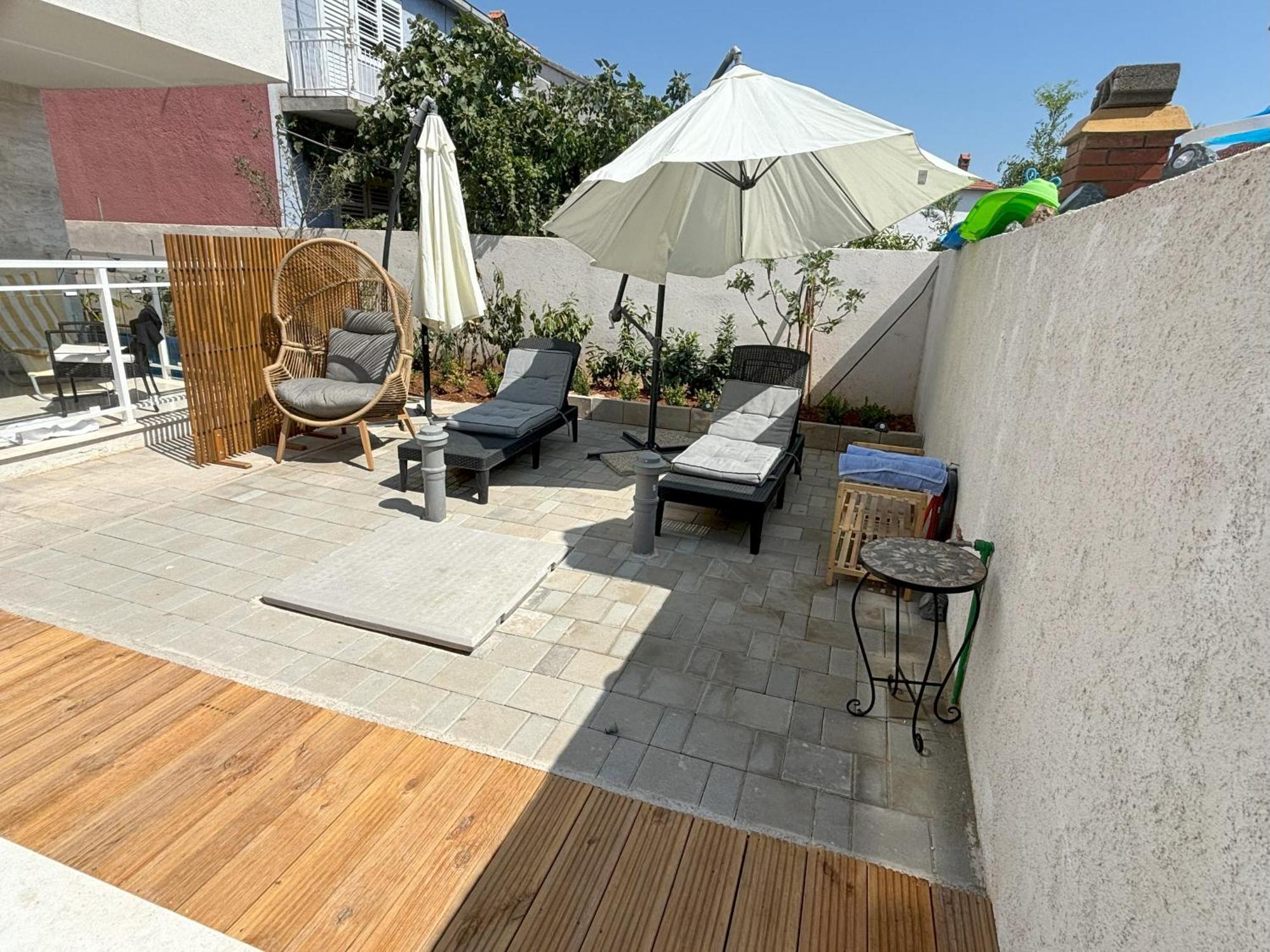 Vila Regina Apartment Rex With Swimming Pool Jezera Esterno foto