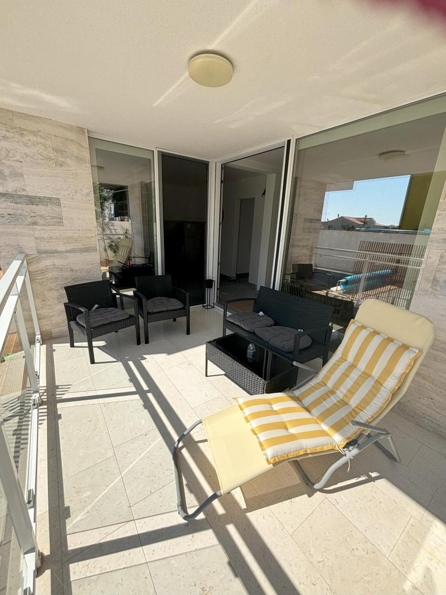 Vila Regina Apartment Rex With Swimming Pool Jezera Esterno foto